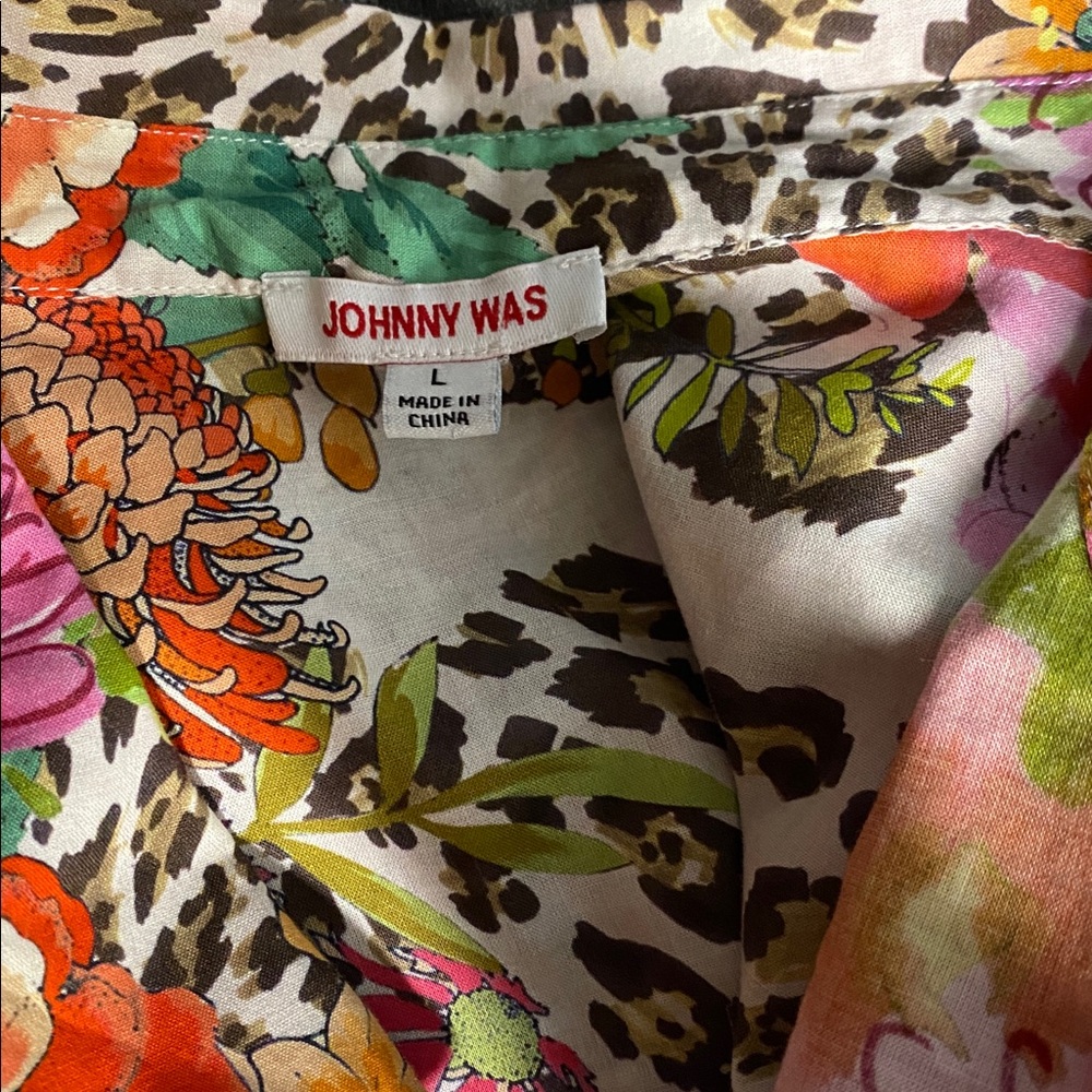 Johnny Was Wild Garden Relaxed Overshirt Floral Multicolor $199 MSRP Size Large - Picture 6 of 9